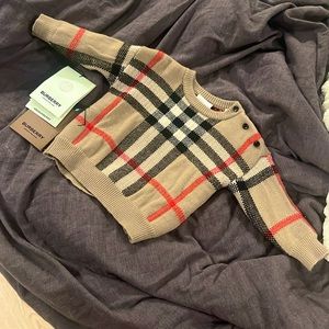Toddler Burberry Sweater, worn once. Original tags & replacement buttons 18mo
